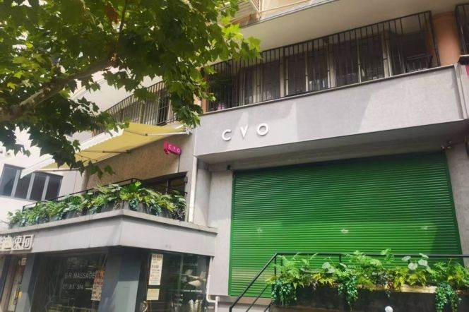 Spacious Studio Commercial Space in Jing'an