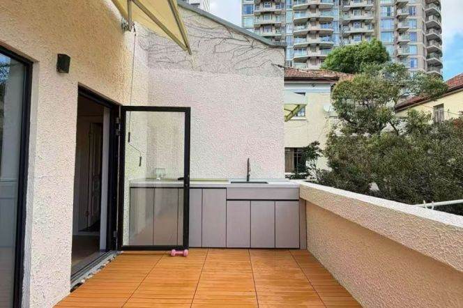 Spacious 1BR Lane House in Old Xuhui with Terrace (L1/L7)
