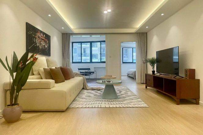 3BR Apartment in Jing'an with Terrace (L2/L12/L13)