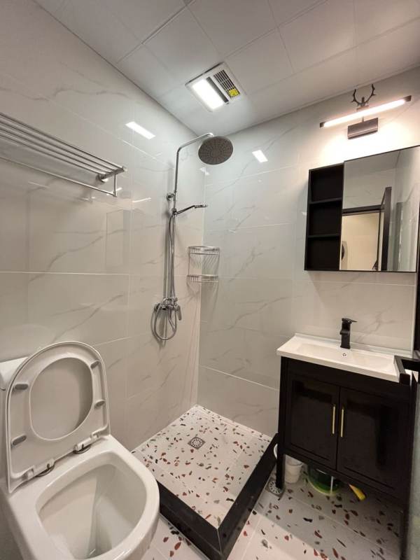 Housing image — Bathroom