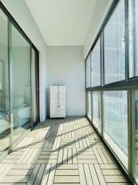 Housing image — Balcony