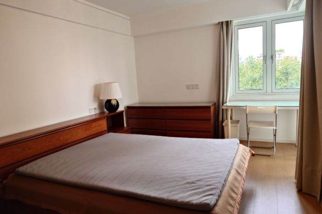 2BR Apartment near Shanghai Library with Green View (L1/L10)