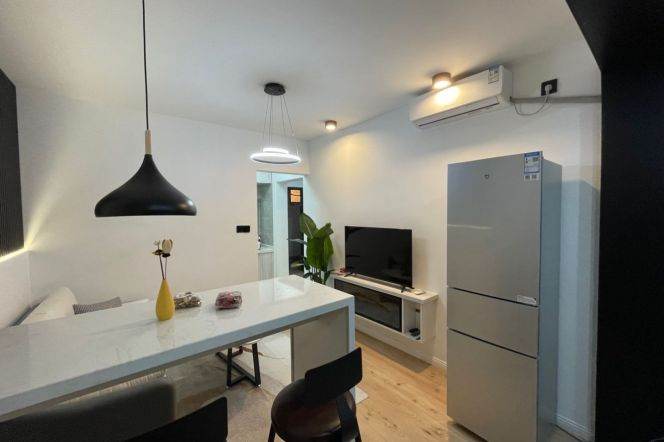 1BR Apartment in Gubei (L2/L3/L4)