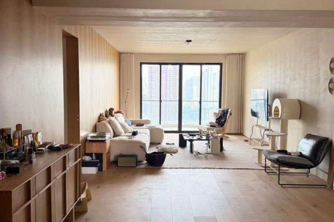 High-Floor 3BR Apartment near Madang Rd Metro (L9/L13)