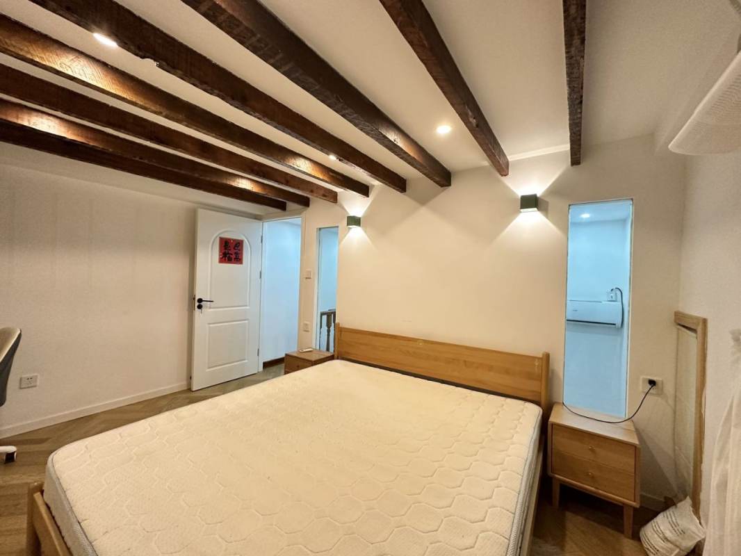 Housing image — Bedroom