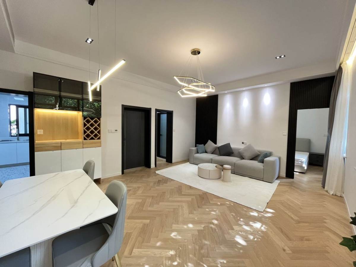 Housing image — Living Room