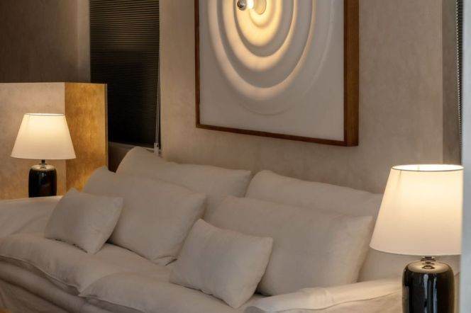 Spacious 4BR Lane House in Jing'an with Terrace (L7)