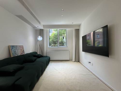 Housing image — Living Room