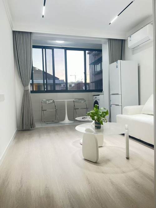 Housing image — Living Room