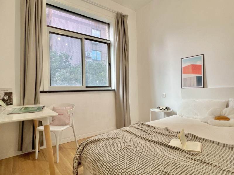 Housing image — Bedroom