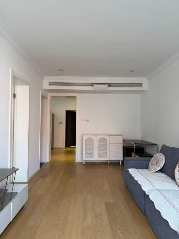 Housing image — Living Room