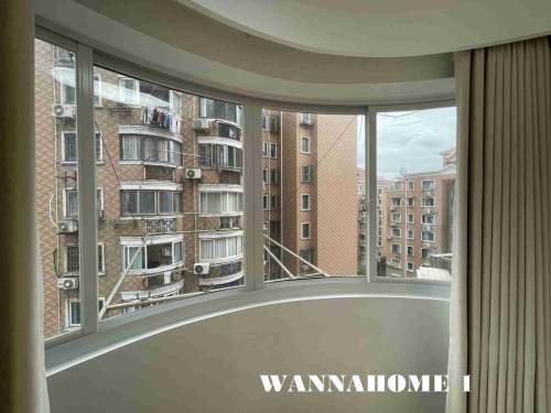 Housing image — Balcony