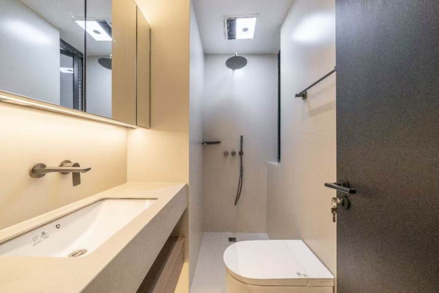 Housing image — Bathroom