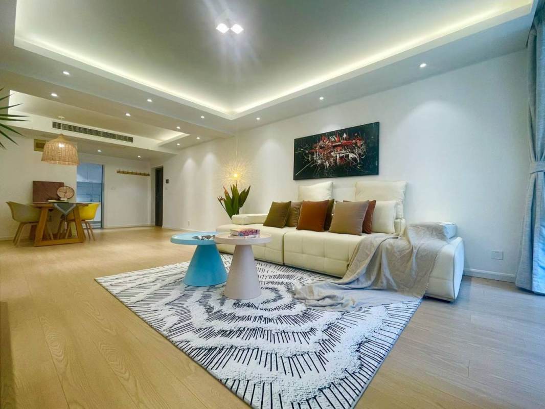 Housing image — Living Room