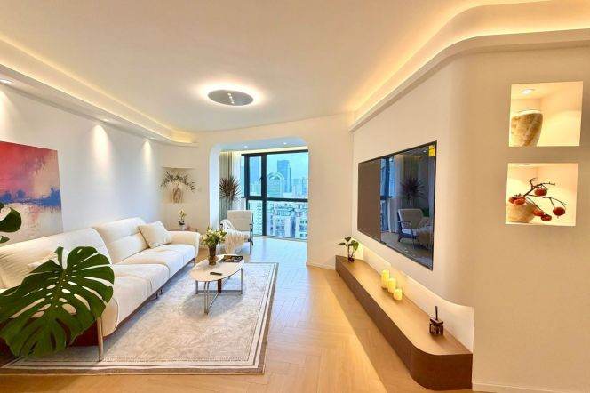 High-Floor 2BR Apartment at Hanlin Mansion