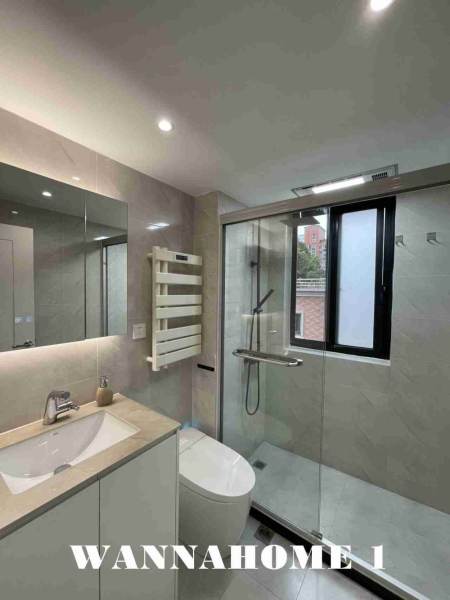 Housing image — Bathroom