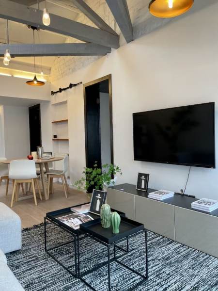 Housing image — Living Room