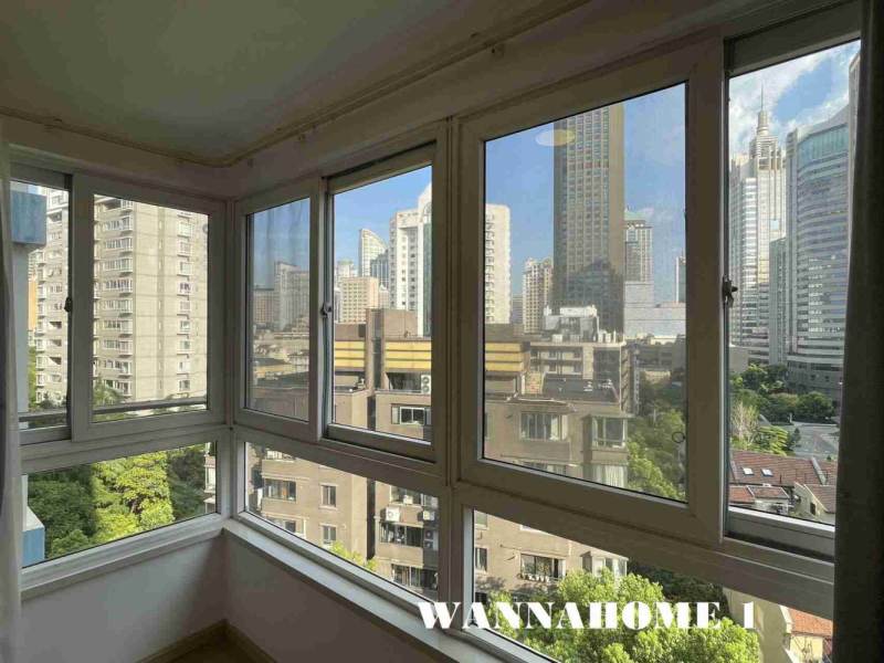 Housing image — Balcony