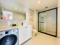 Housing image — Bathroom