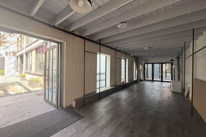 Spacious Studio Office near Luban Rd Metro (L4/L12)