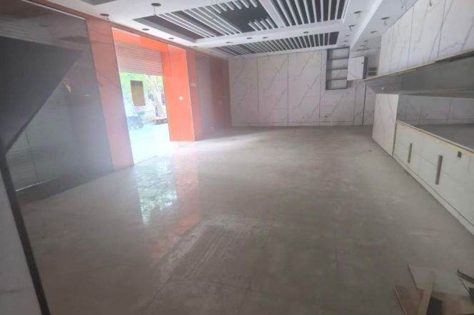 Spacious Studio Commercial Space in Jing'an