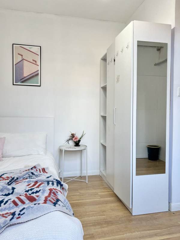 Housing image — Bedroom