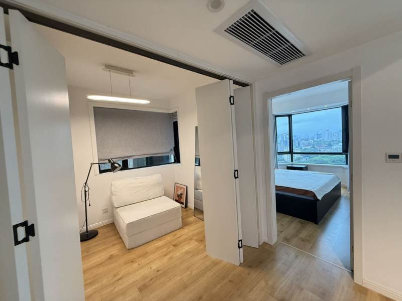 Housing image — Bedroom