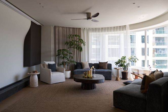 High-Floor Spacious 3BR Apartment near Xiaonanmen Metro