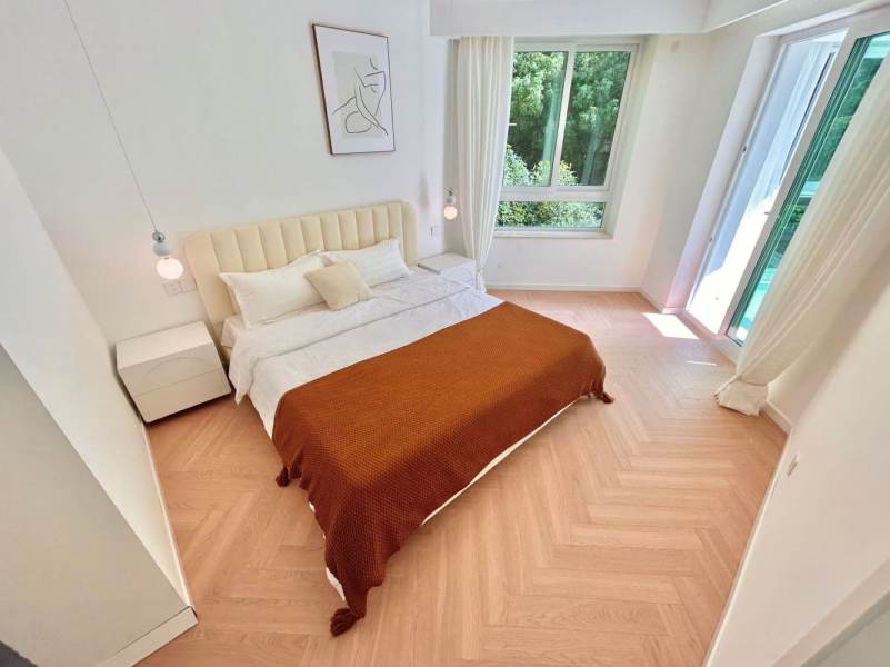 Housing image — Bedroom
