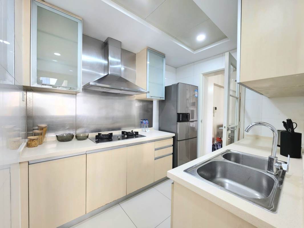 Housing image — Kitchen