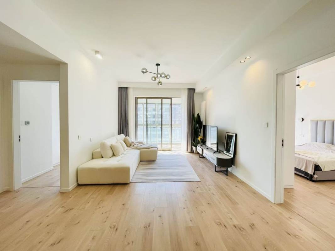Housing image — Living Room