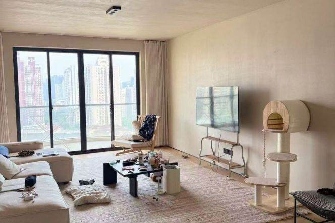 High-Floor 3BR Apartment near Madang Rd Metro (L9/L13)