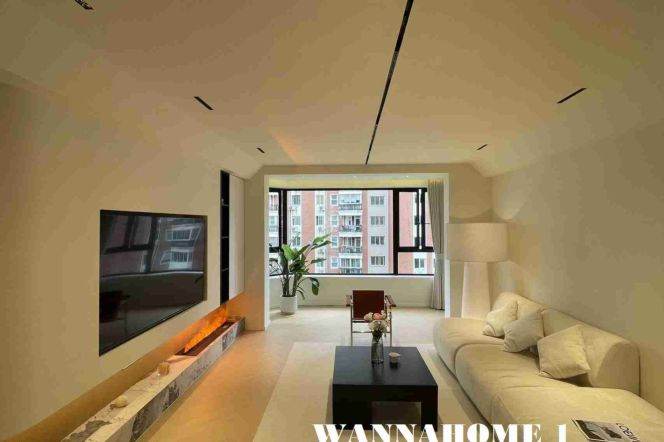 3BR Apartment near Changshou Rd Metro with Floor-to-Ceiling Windows (L7/L13)