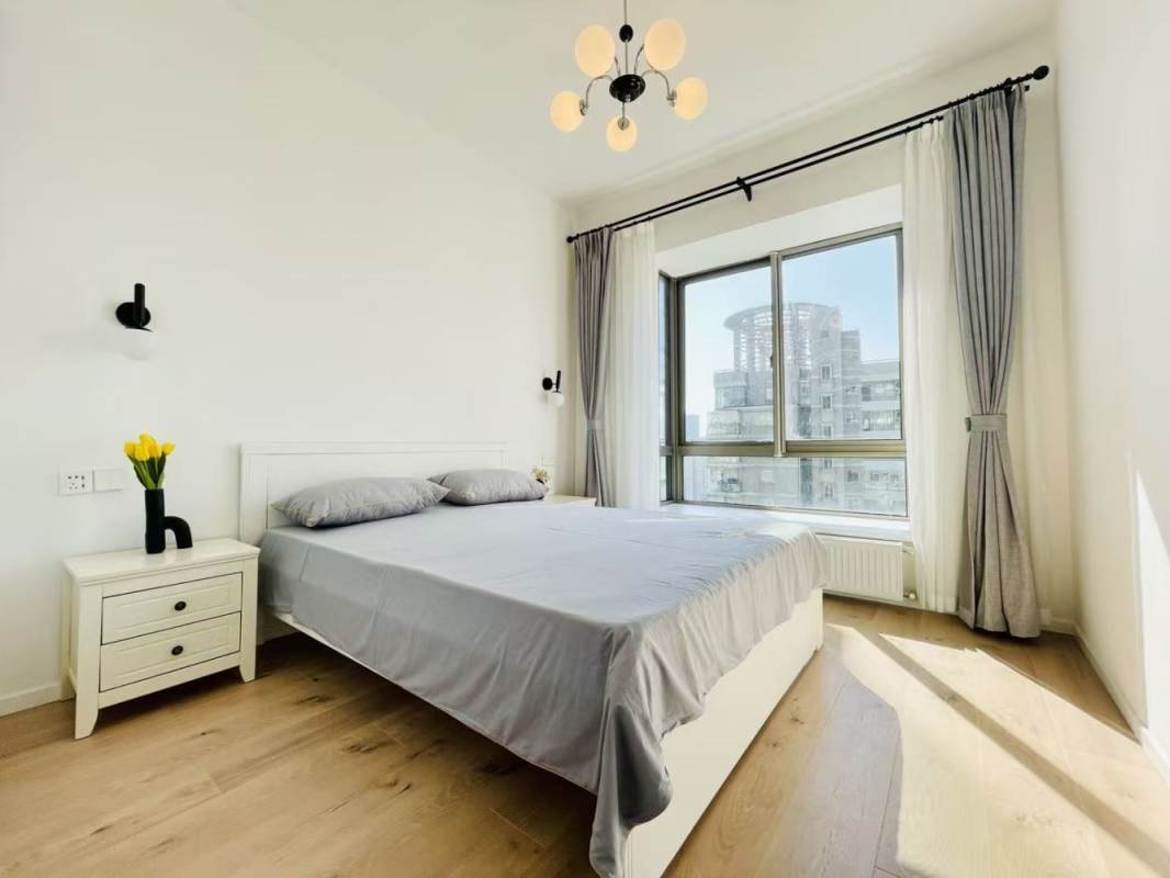 Housing image — Bedroom