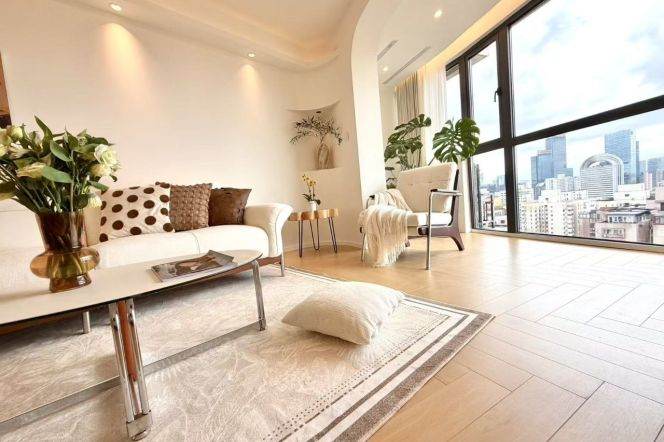 High-Floor 2BR Apartment at Hanlin Mansion