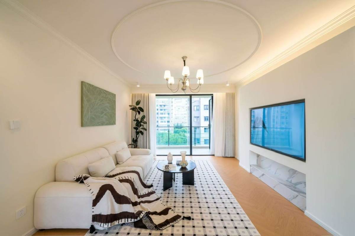 Housing image — Living Room