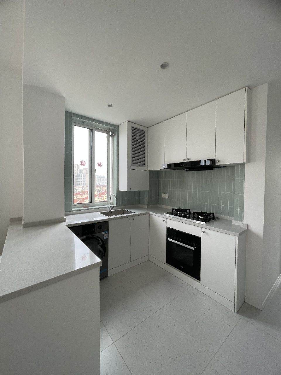 Housing image — Kitchen