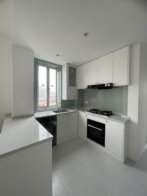Housing image — Kitchen