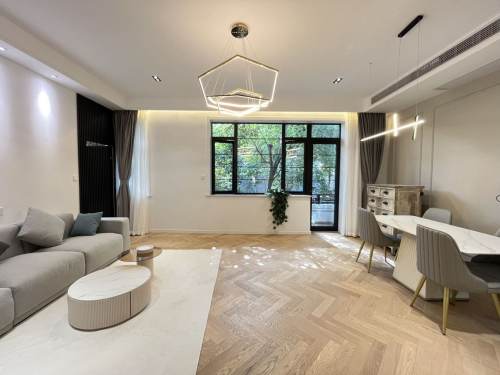 Housing image — Living Room