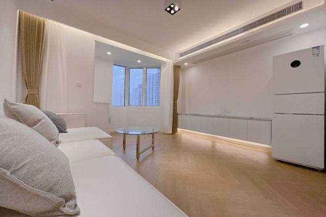 2BR Apartment near Zhongshan Park (L11/L13)