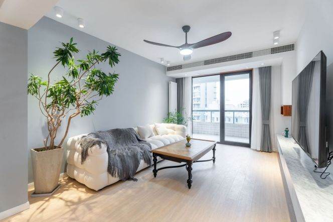 High-Floor 2BR Apartment at Da'an Garden (L13/L14)