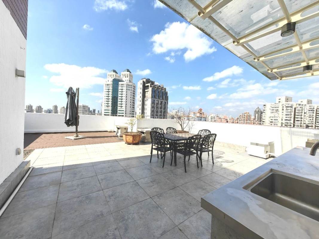 Housing image — Terrace