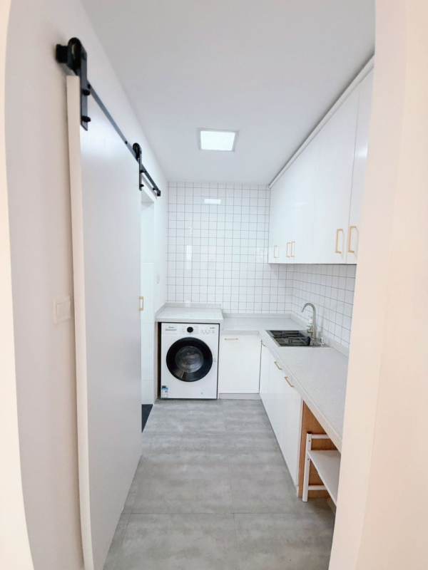 Housing image — Kitchen