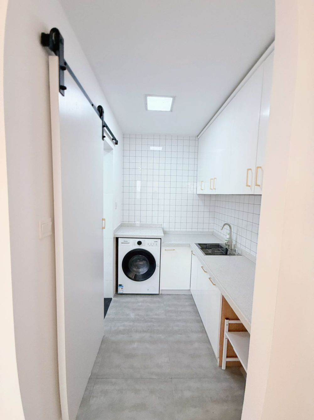 Housing image — Kitchen