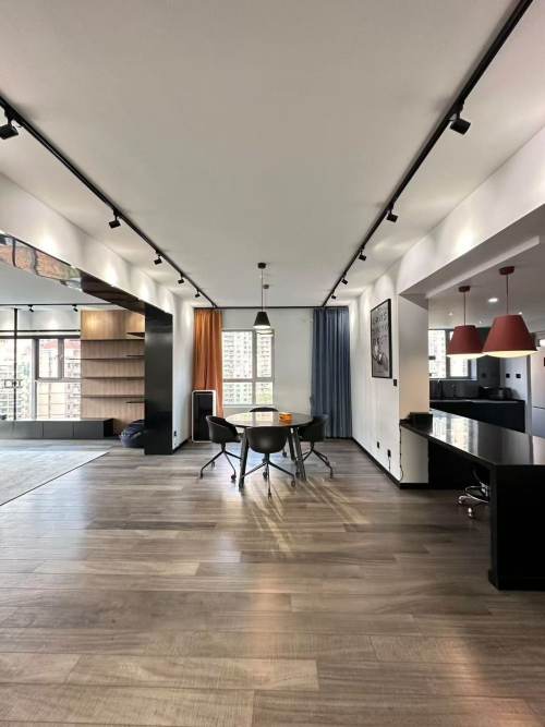 Housing image — Dining Area
