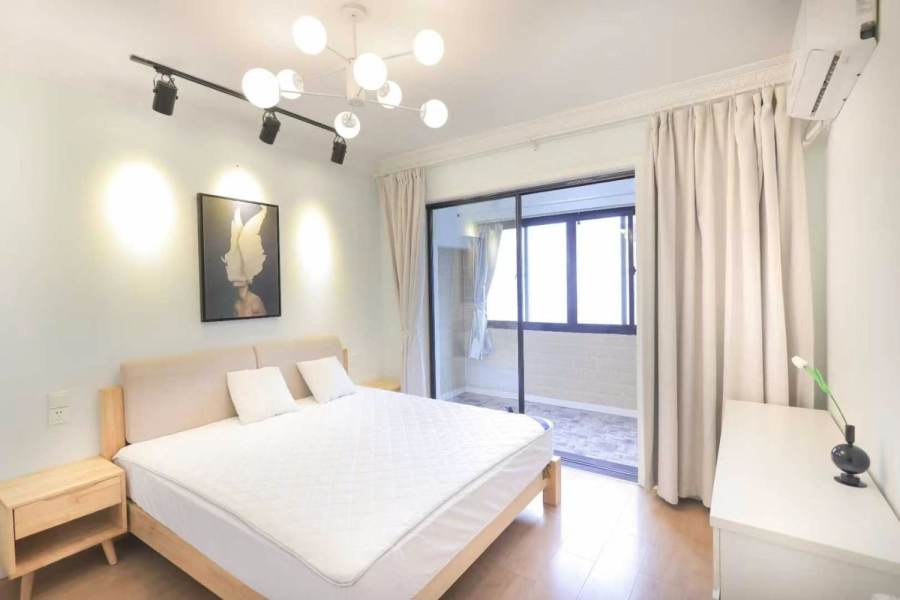 Housing image — Bedroom