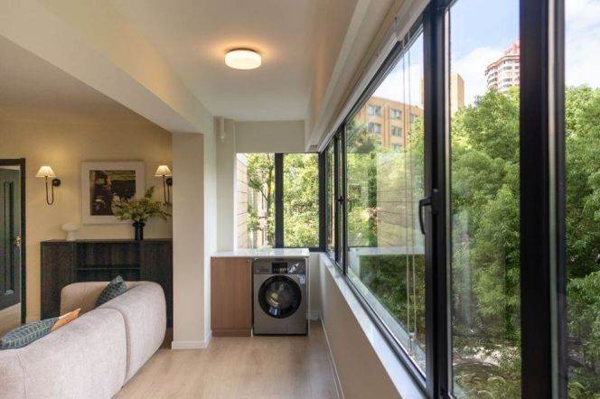 3BR Apartment near Jiaotong University Metro with Green View