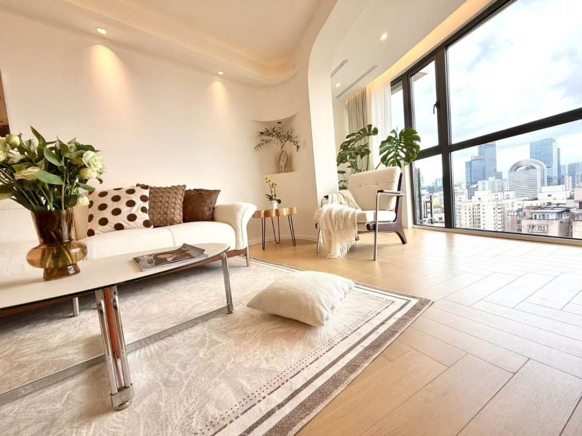 Housing image — Living Room