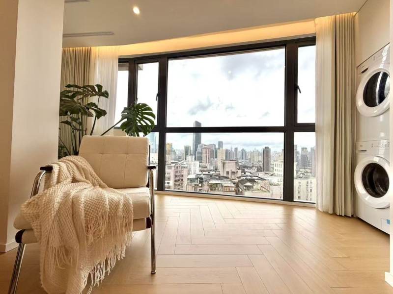 Housing image — Living Room