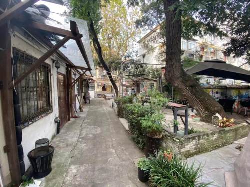 Housing image — Garden